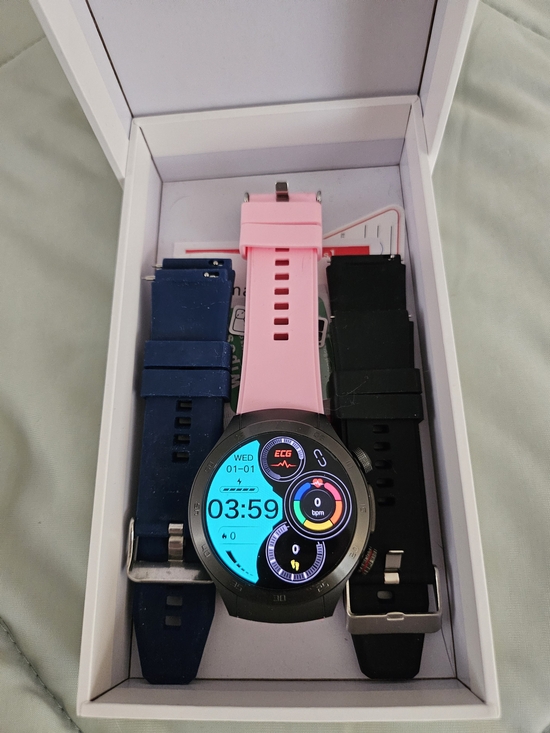O2 Tracker Other - Smart Fitness Watch with Pink Silicone Band